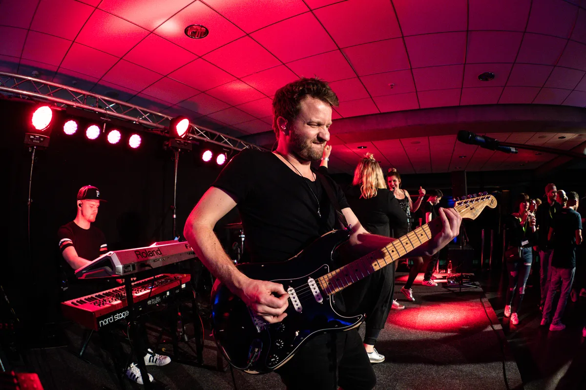 Live-Musik-Verbindung im neuen Booking-Bereich, Galerie 2.